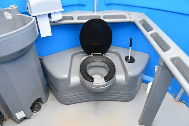 Porta potty delivery and setup in Santa Rosa, CA